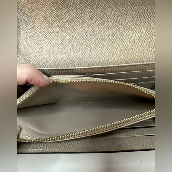 Authentic Louis Vuitton Twist Purse Epi Black Portefeuille Wallet With Box Chain - Picture 15 of 17